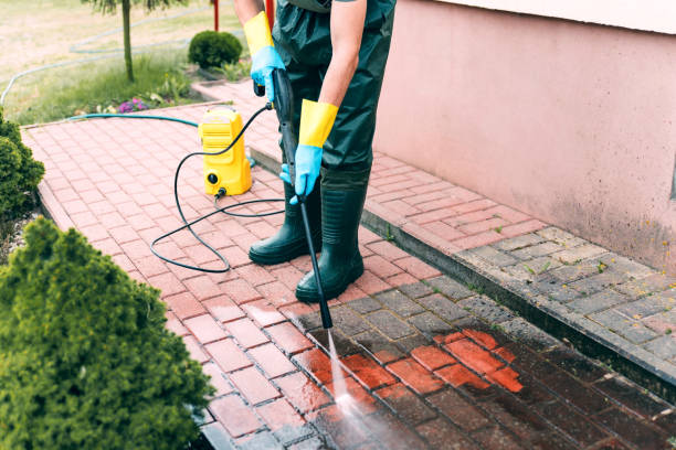 Professional Pressure Washing Services in Staunton, IL